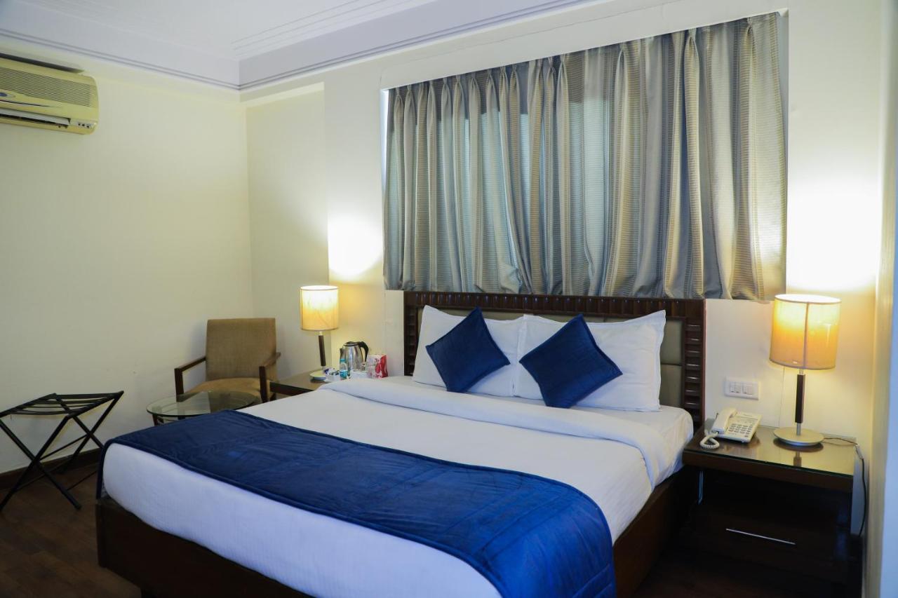 Scoovey The Bmk & Banquets Local Id Accepted Hotel New Delhi
